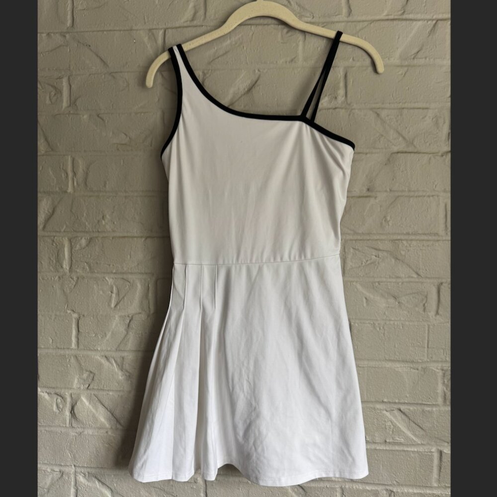 All In Motion White & Black Asymmetrical Pleated Tennis Dress - Size Small